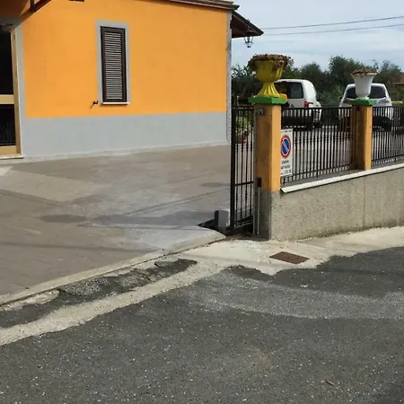 Apartment Perfect Station Santo Stefano di Magra